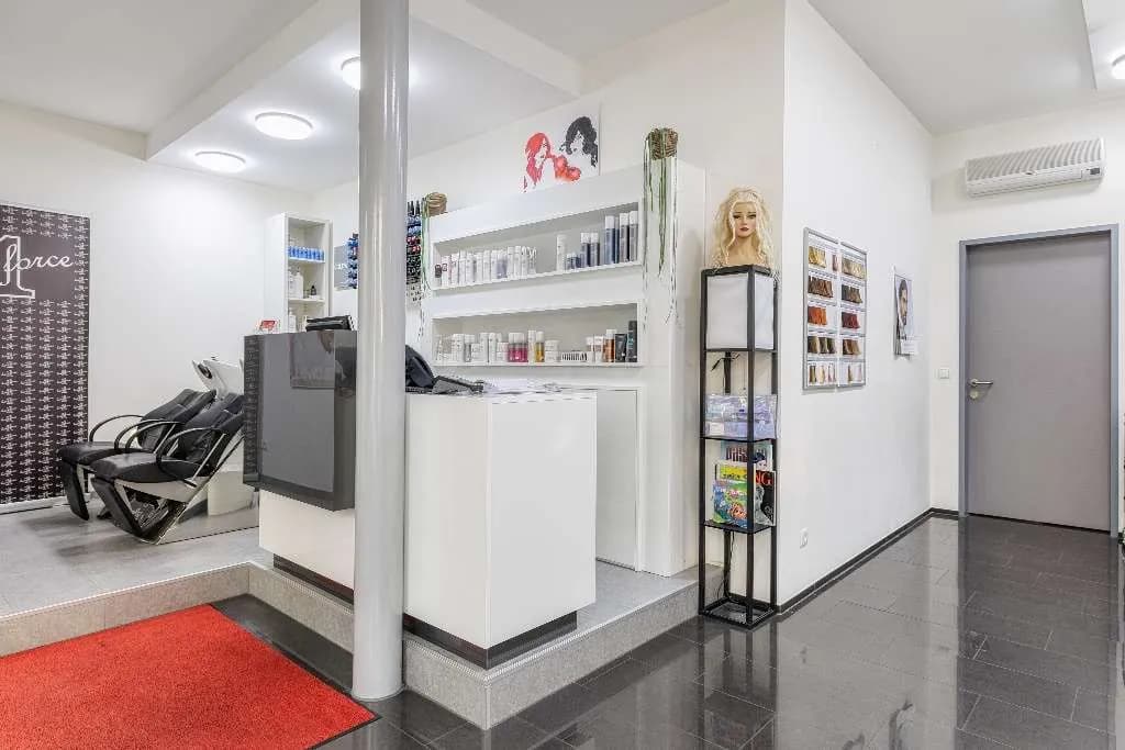 4-Zimmer-Immobilie kaufen in Feldkirch – 160 m², € 1.280.000 – Bild 23 von 25