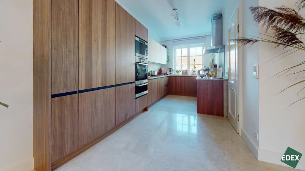 6-Zimmer-Haus mieten in Mödling – 329 m², € 4.500 – Bild 9 von 55