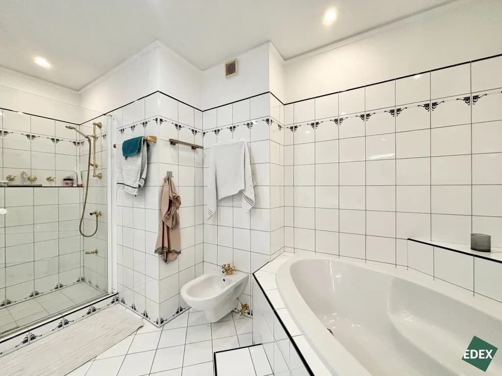 6-Zimmer-Haus mieten in Mödling – 329 m², € 4.500 – Bild 31 von 55