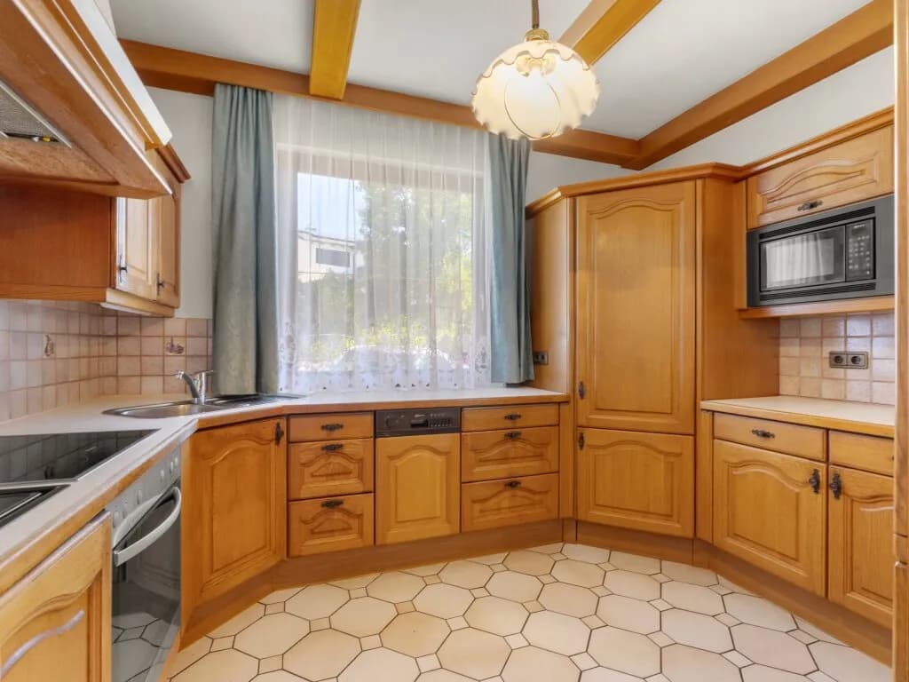 9-Zimmer-Immobilie kaufen in Völkermarkt – 340 m², € 499.000 – Bild 6 von 16