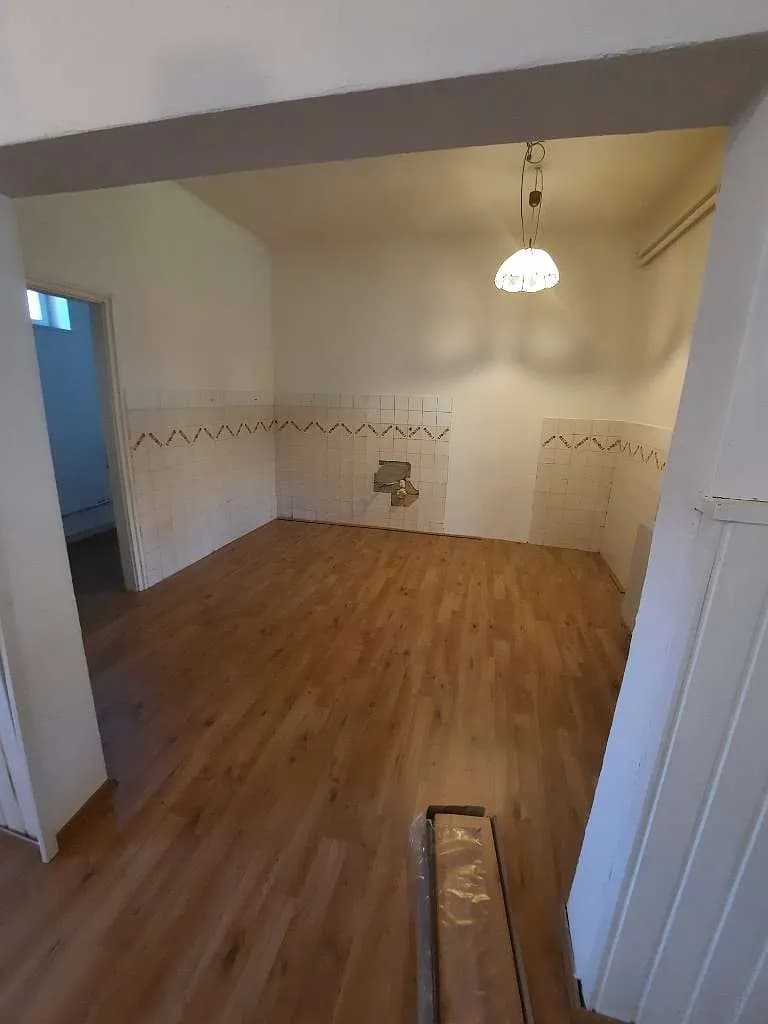 7-Zimmer-Haus mieten in Österreich – 180 m², € 800 – Bild 9 von 10