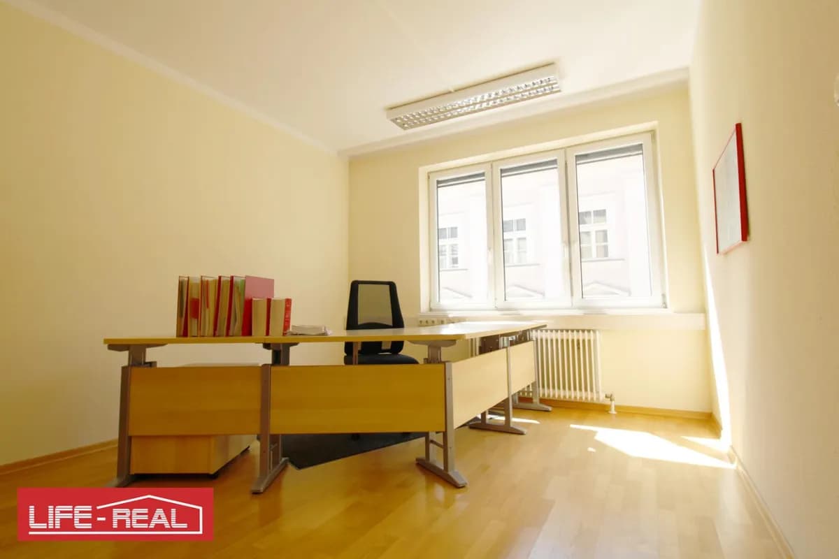 Gewerbeimmobilie mieten in Linz – 115 m², € 1.331 – Bild 1 von 7