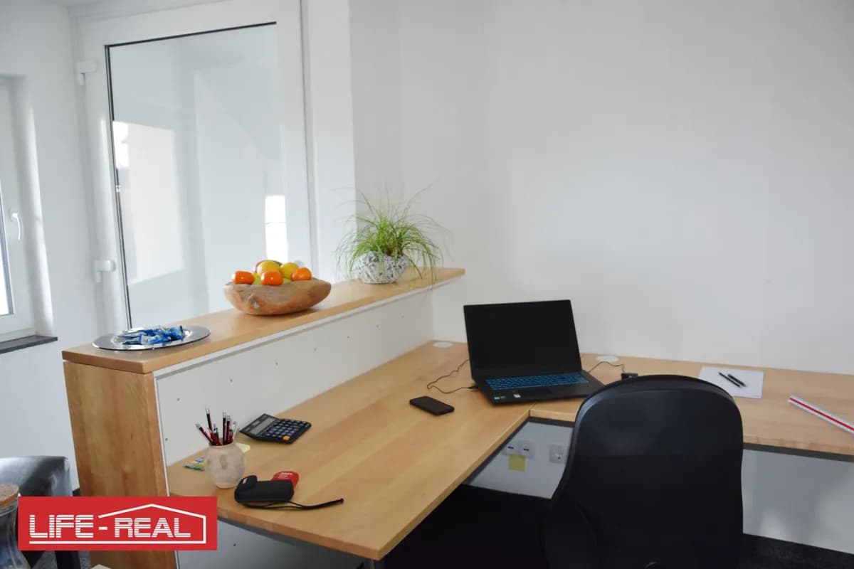 3-Zimmer-Gewerbeimmobilie mieten in Rohrbach – 50 m², € 411 – Bild 2 von 11