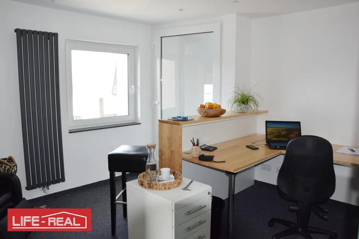 6-Zimmer-Gewerbeimmobilie mieten in Rohrbach – 154 m², € 1.341 – Bild 19 von 29