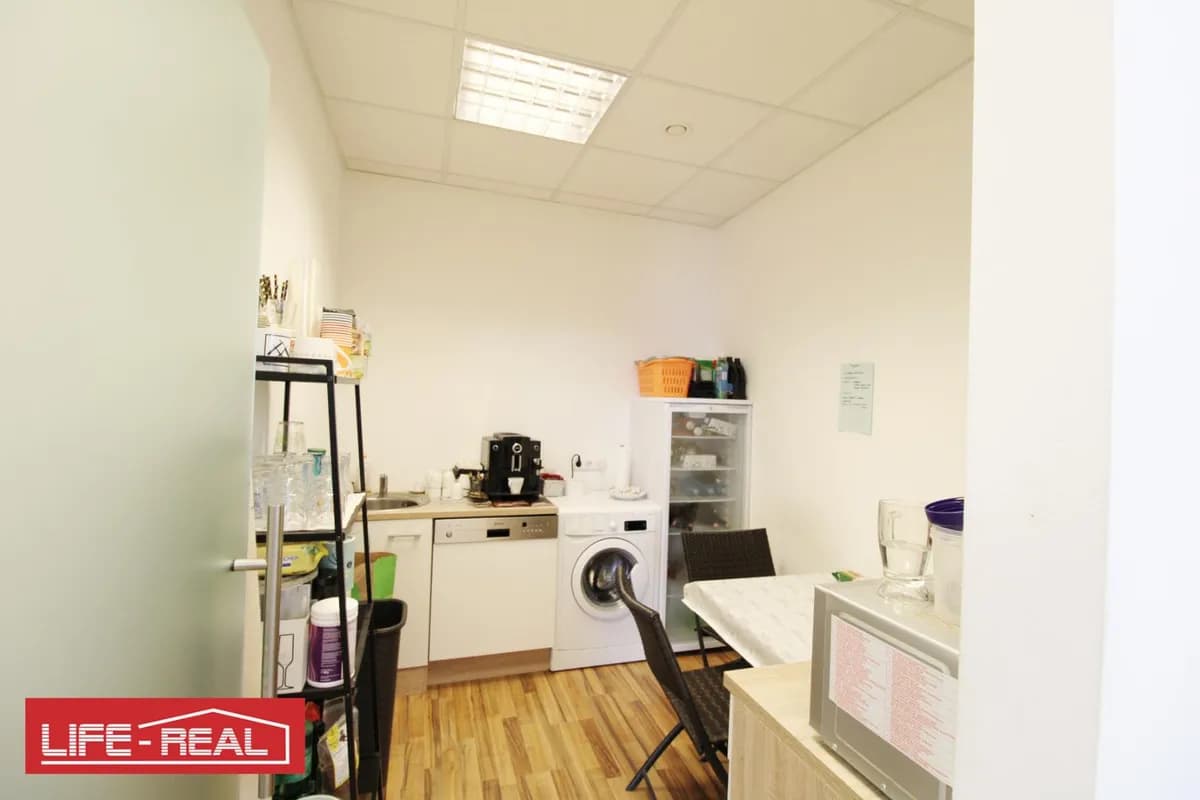 Gewerbeimmobilie kaufen in Linz Land – 84 m², € 249.000 – Bild 8 von 12