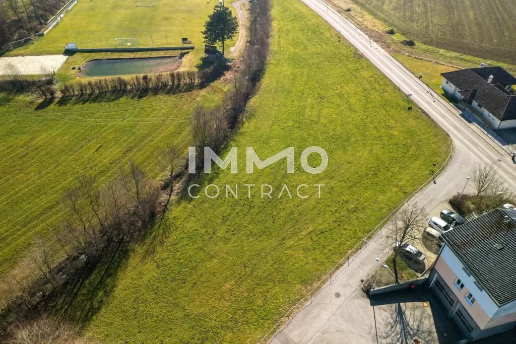 Grundstück kaufen in Braunau am Inn – 5 490 m², € 235.350