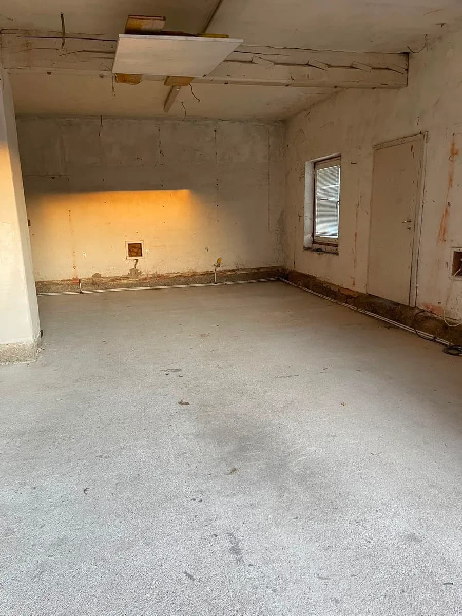 Gewerbeimmobilie mieten in Baden – 175 m², € 990 – Bild 2 von 4