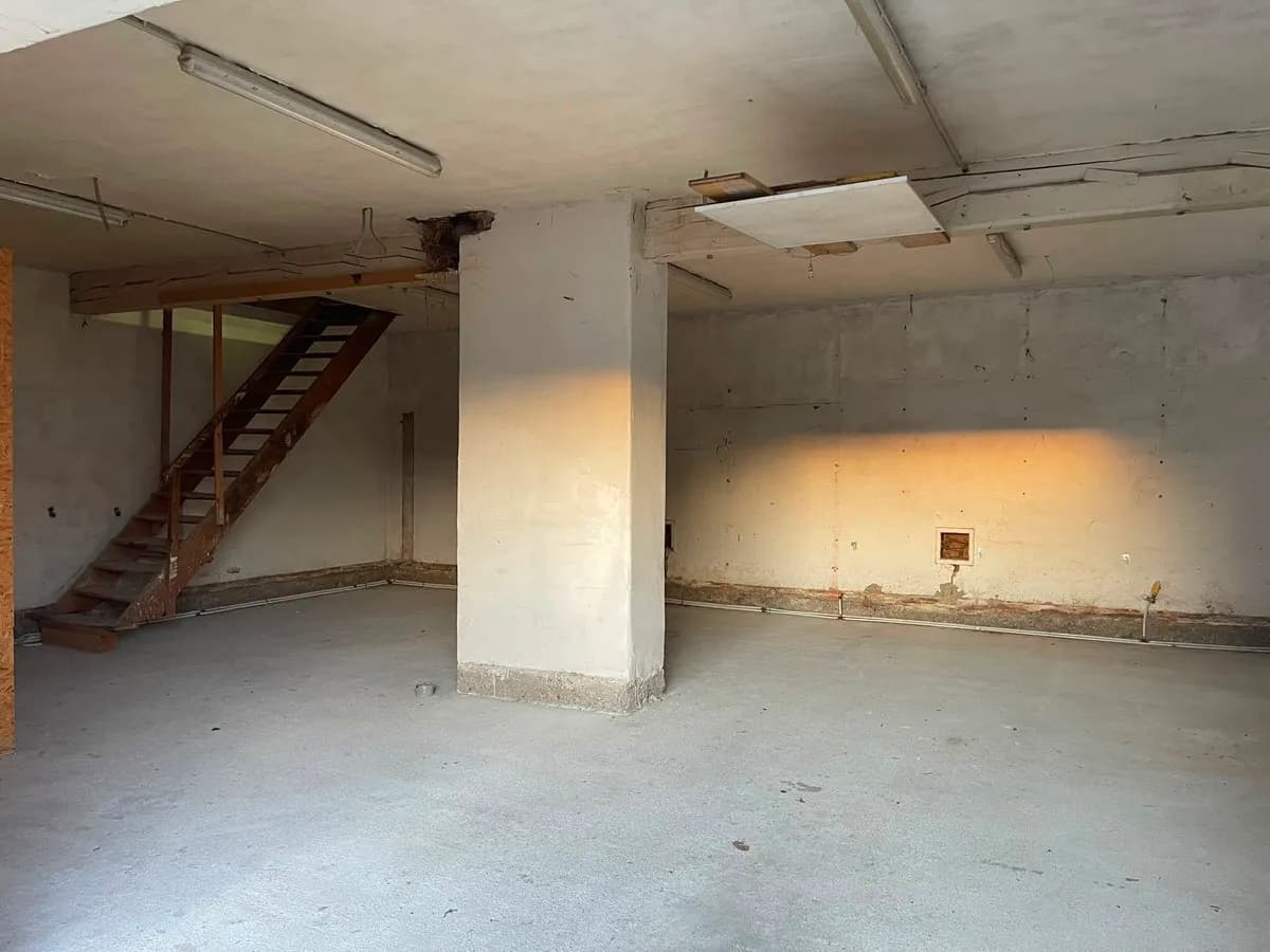 Gewerbeimmobilie mieten in Baden – 175 m², € 990 – Bild 3 von 4