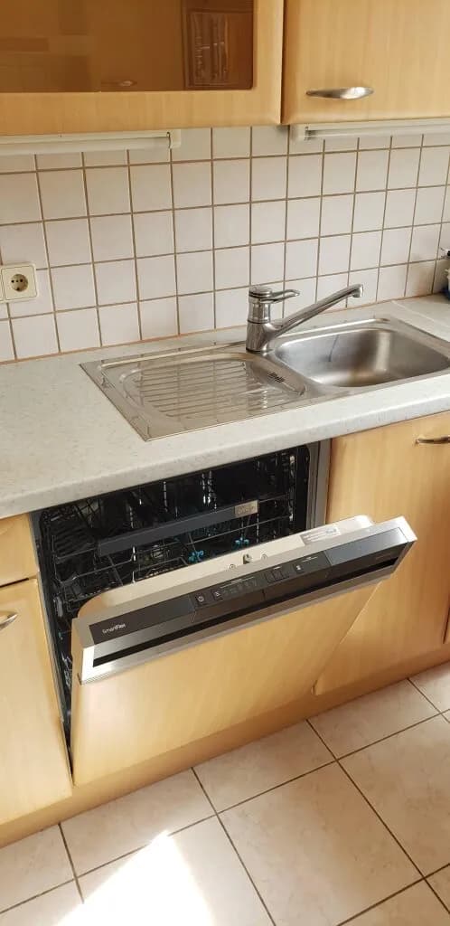 5-Zimmer-Haus mieten in Wien – 155 m², € 2.200 – Bild 11 von 14