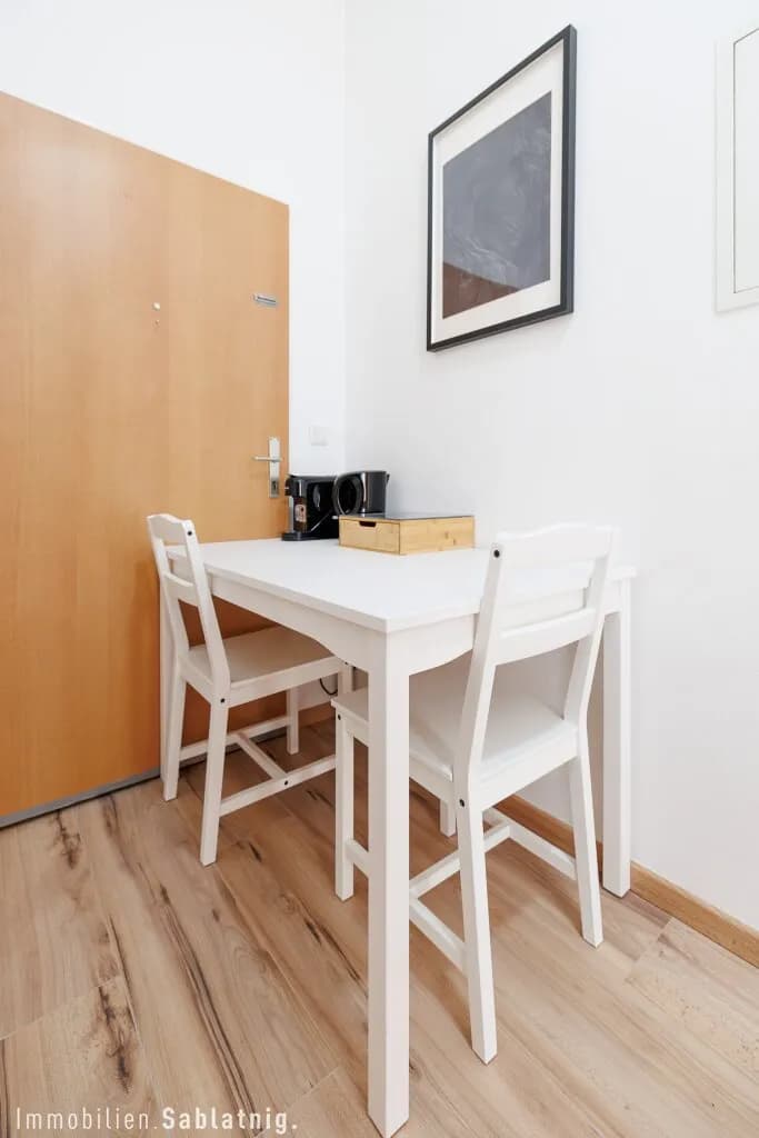 10-Zimmer-Gewerbeimmobilie mieten in Wien – 173 m², € 3.982 – Bild 117 von 150