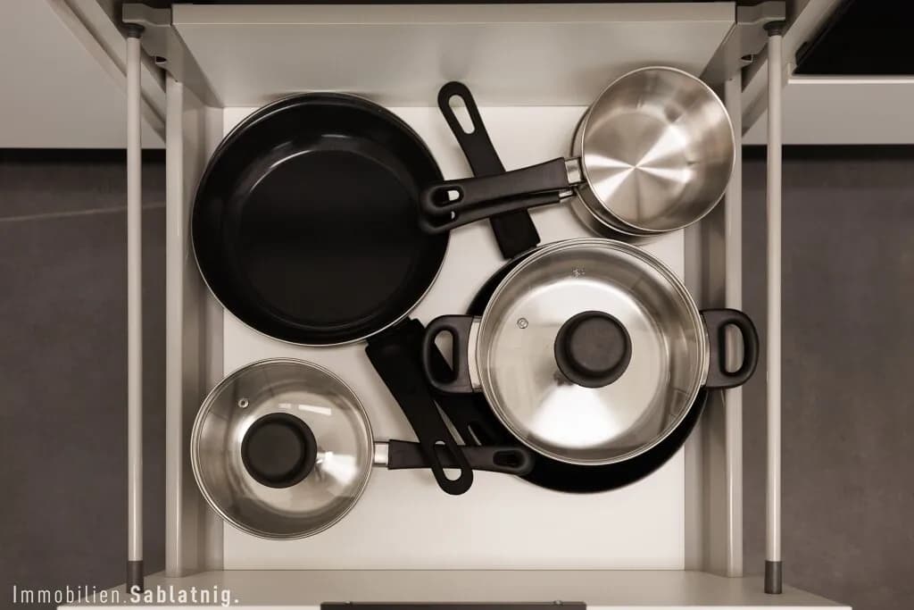 10-Zimmer-Gewerbeimmobilie mieten in Wien – 173 m², € 3.982 – Bild 146 von 150