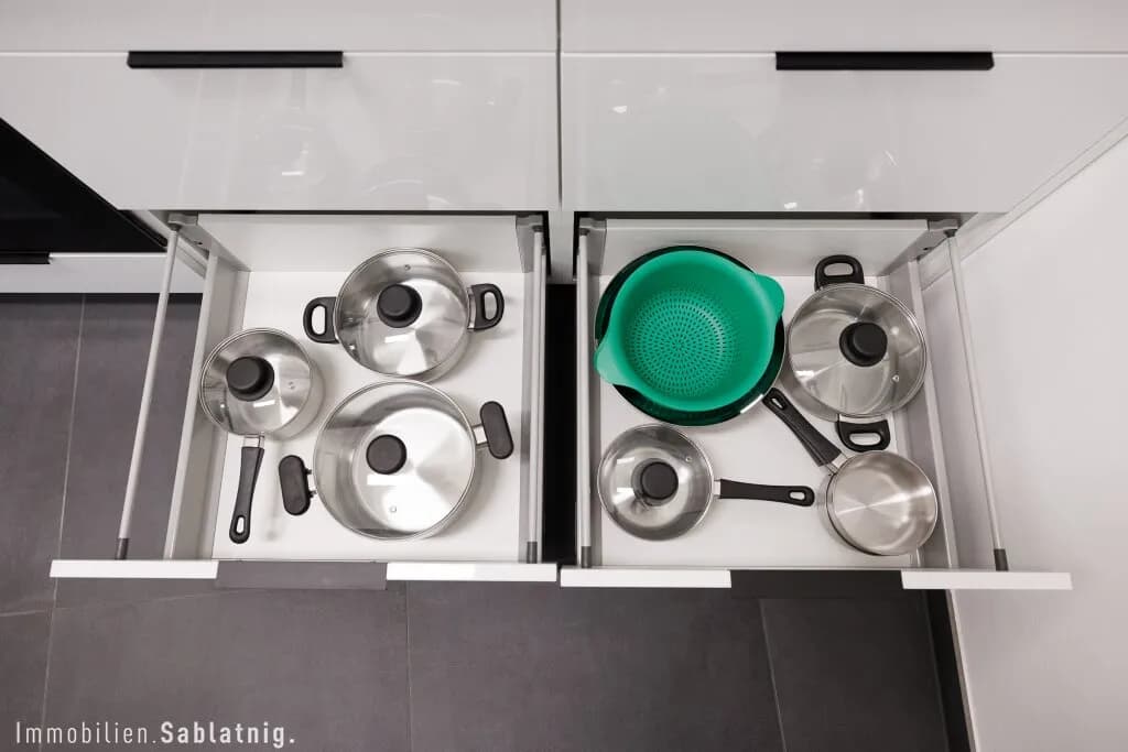 10-Zimmer-Gewerbeimmobilie mieten in Wien – 173 m², € 3.982 – Bild 150 von 150