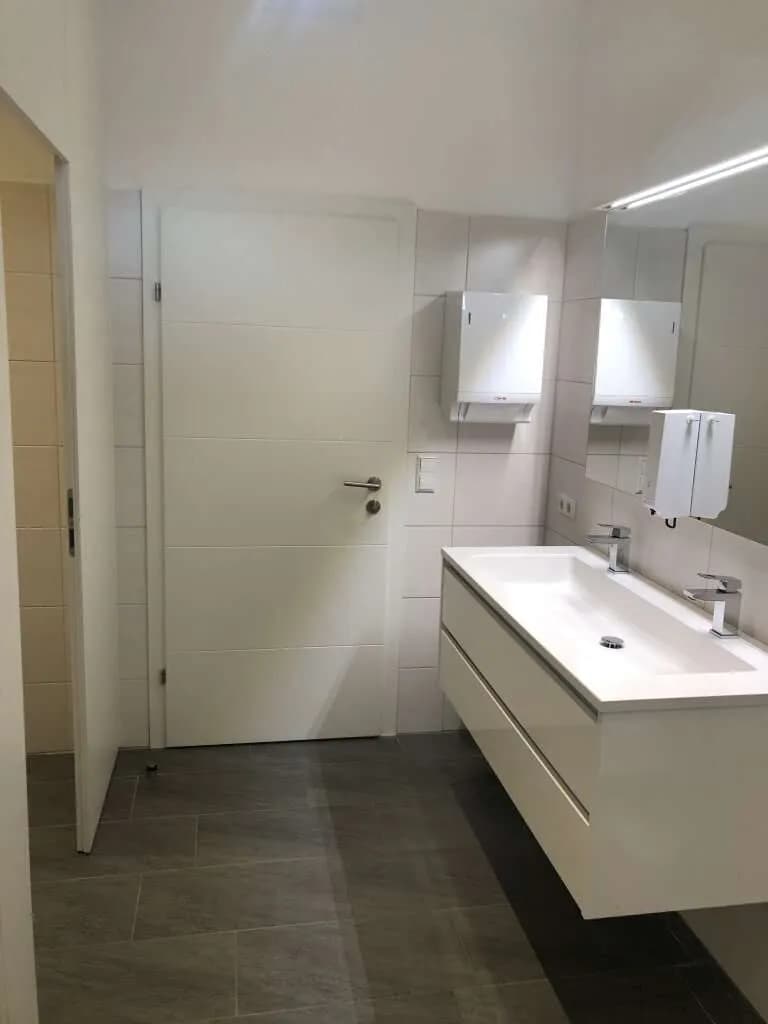 Gewerbeimmobilie mieten in Ried im Innkreis – 201 m², € 2.565 – Bild 15 von 21