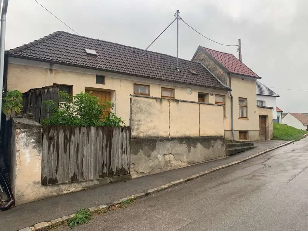 Haus kaufen in Mistelbach – 201 m², € 45.000 – Bild 2 von 18