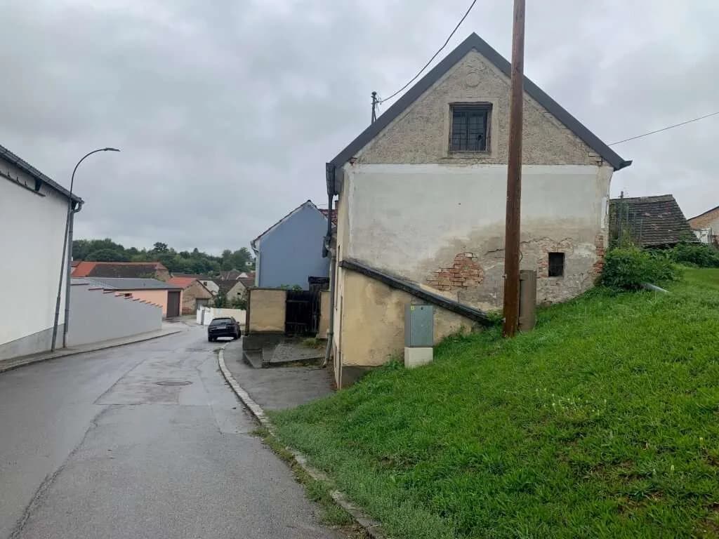 Haus kaufen in Mistelbach – 201 m², € 45.000 – Bild 5 von 18