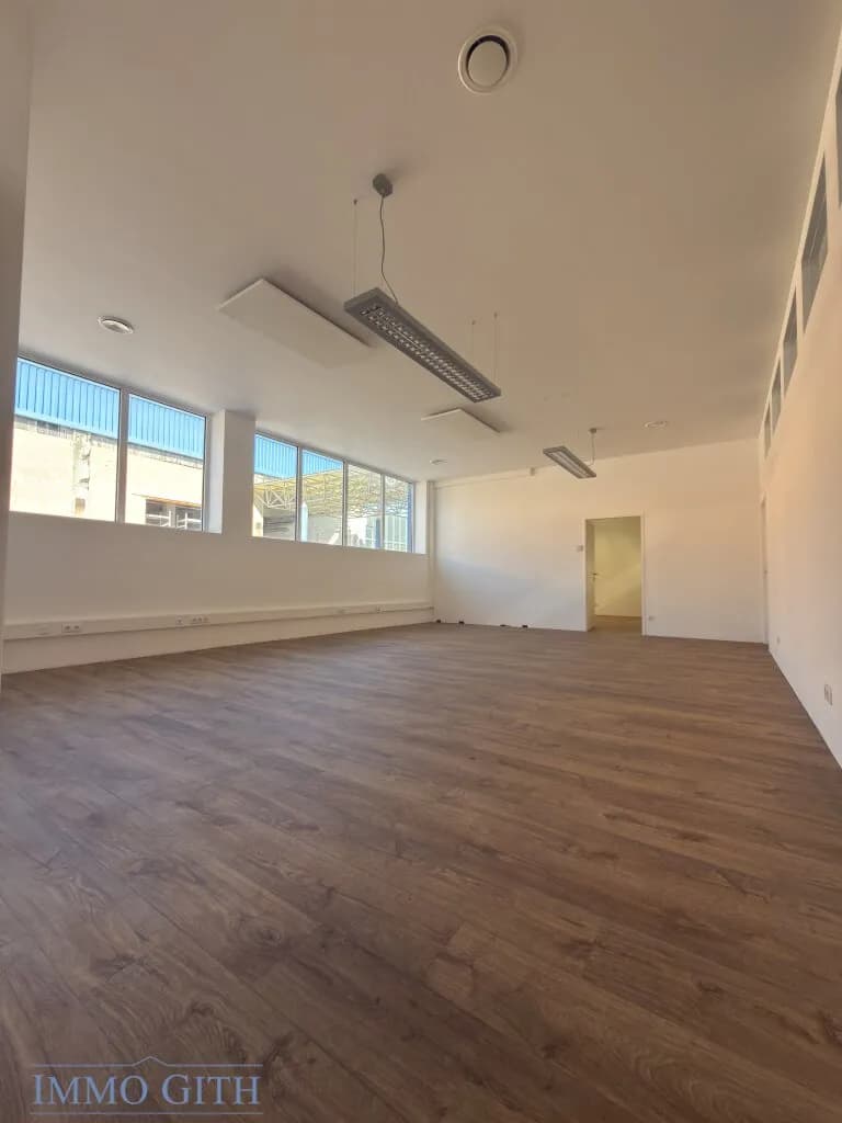 Gewerbeimmobilie mieten in Wien – 889 m², € 8.298 – Bild 7 von 21