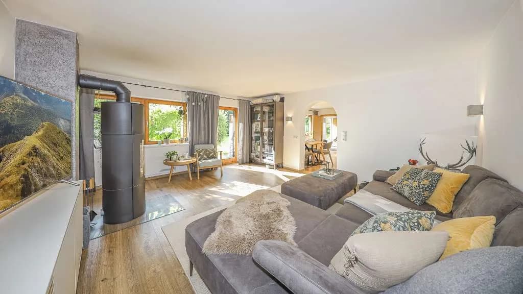 7-Zimmer-Gewerbeimmobilie kaufen in Kitzbühel – 238,9 m², € 1.390.000 – Bild 3 von 33