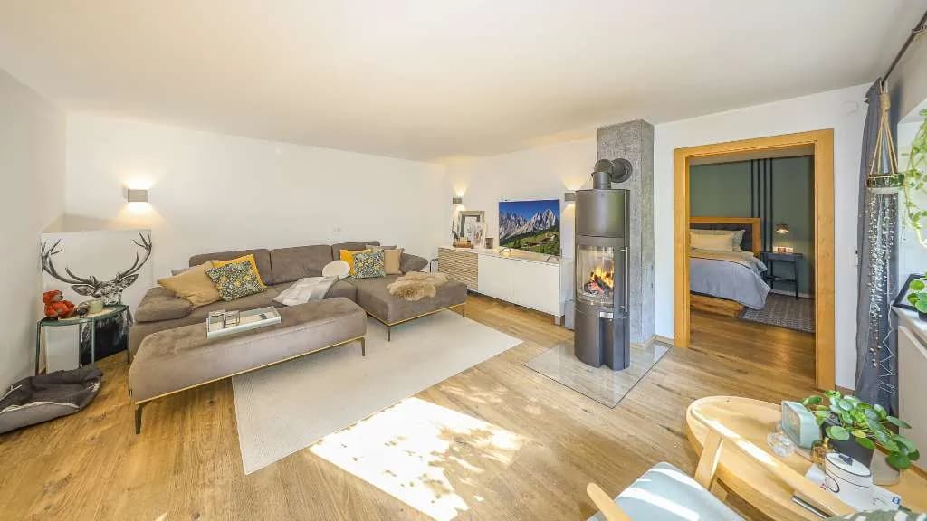 7-Zimmer-Gewerbeimmobilie kaufen in Kitzbühel – 238,9 m², € 1.390.000 – Bild 4 von 33