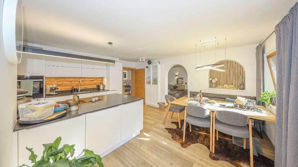 7-Zimmer-Gewerbeimmobilie kaufen in Kitzbühel – 238,9 m², € 1.390.000 – Bild 7 von 33