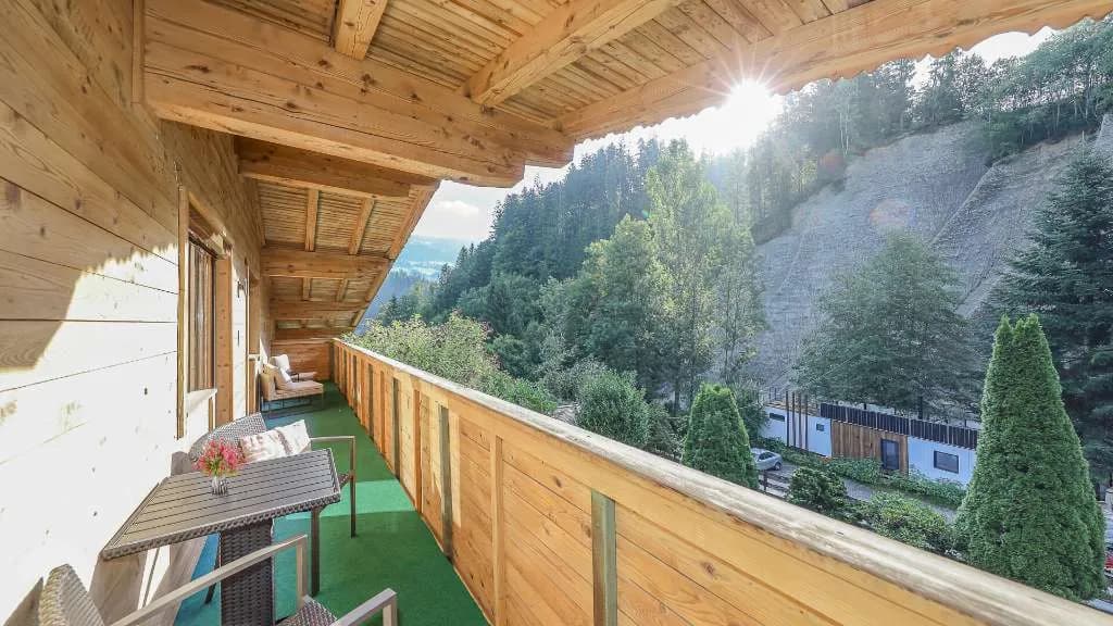 7-Zimmer-Gewerbeimmobilie kaufen in Kitzbühel – 238,9 m², € 1.390.000 – Bild 25 von 33