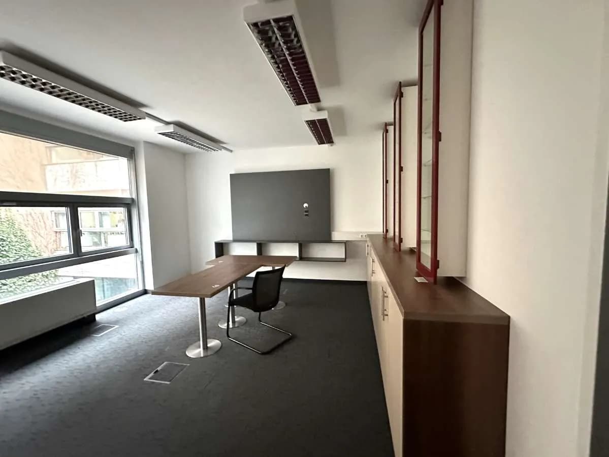Gewerbeimmobilie mieten in Wien – 308 m², € 13 – Bild 3 von 12