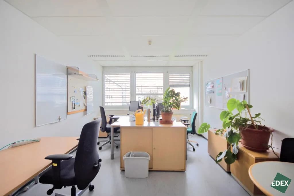 Gewerbeimmobilie mieten in Wien – 3 143 m², € 13 – Bild 2 von 11