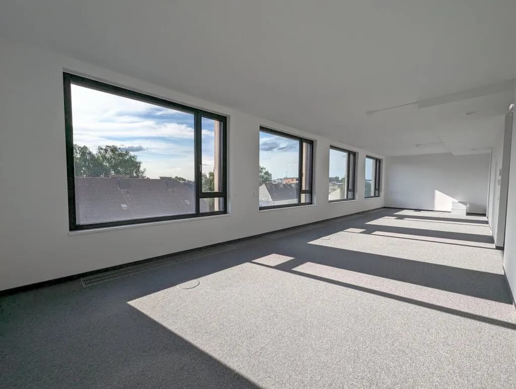 Gewerbeimmobilie mieten in Salzburg Stadt – 76 m², € 1.573 – Bild 2 von 12