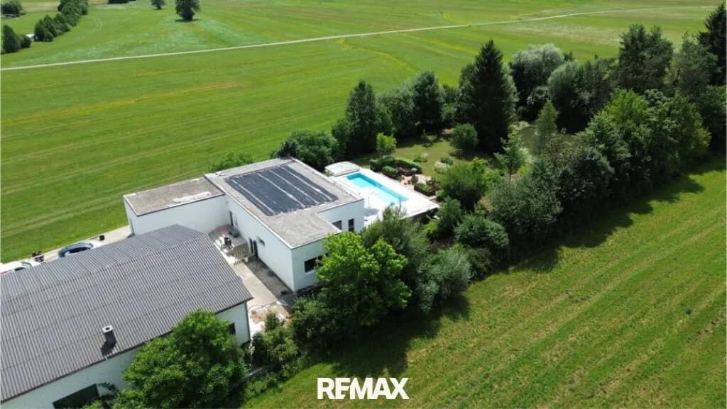 3-Zimmer-Haus kaufen in Vöcklabruck – 324 m², € 1.198.000