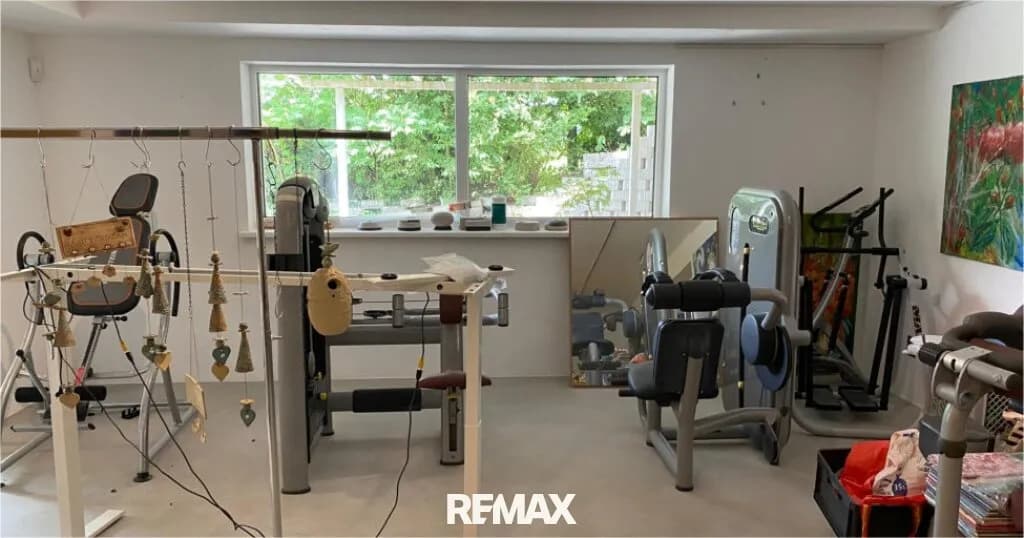 3-Zimmer-Haus kaufen in Vöcklabruck – 324 m², € 1.198.000 – Bild 9 von 22