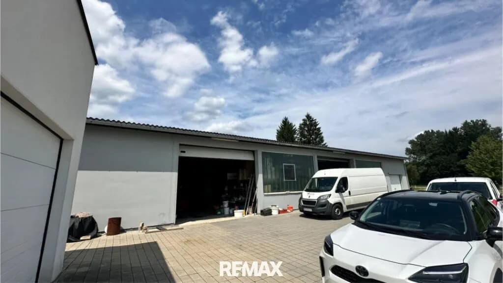 3-Zimmer-Haus kaufen in Vöcklabruck – 324 m², € 1.198.000 – Bild 18 von 22