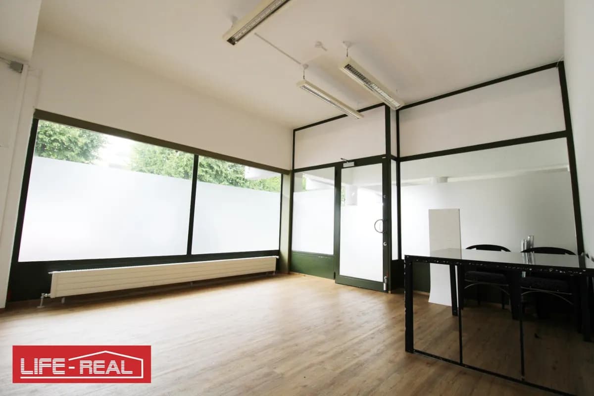 Gewerbeimmobilie kaufen in Gmunden – 33 m², € 79.500