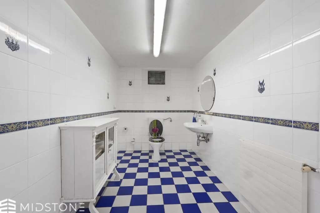 9-Zimmer-Haus mieten in Gmünd – 719 m², € 2.980 – Bild 24 von 70