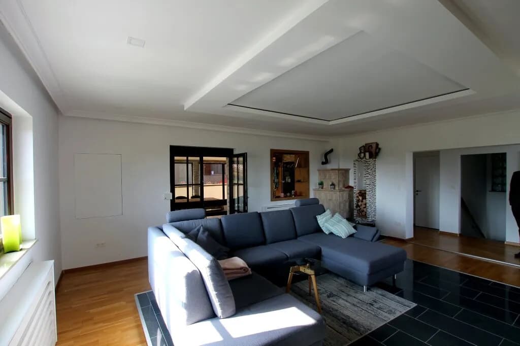 Haus kaufen in Neunkirchen – 210 m², € 333.000 – Bild 5 von 31