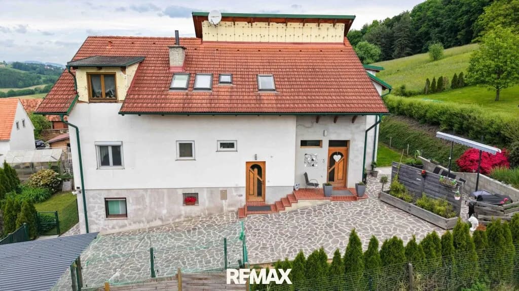8-Zimmer-Haus kaufen in Weiz – 220 m², € 759.000 – Bild 6 von 32