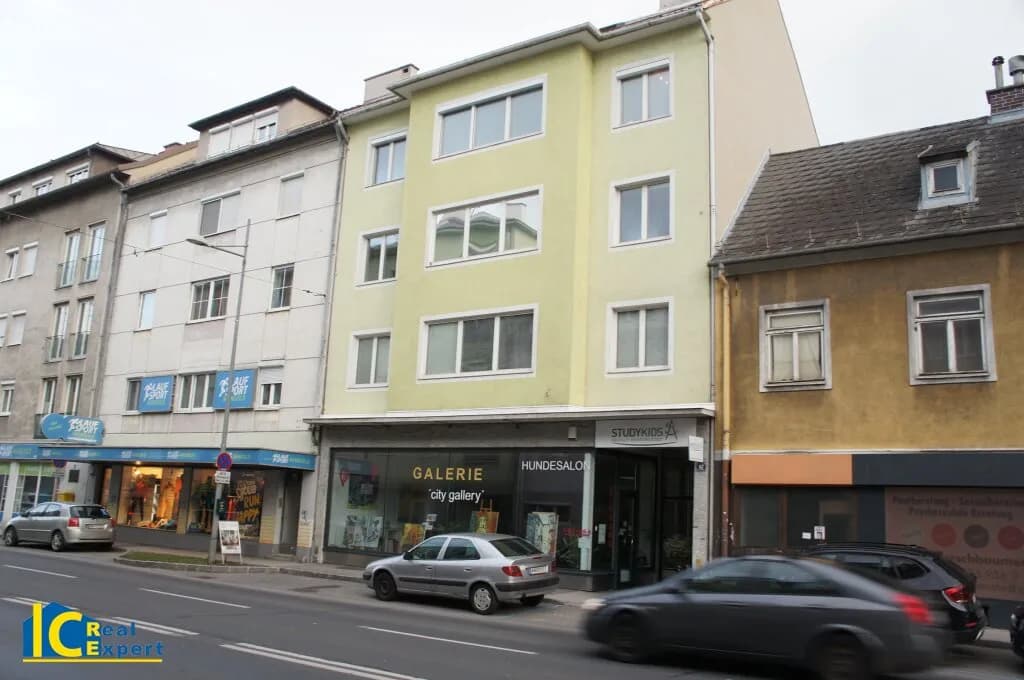 Gewerbeimmobilie mieten in Wiener Neustadt – 148 m², € 800