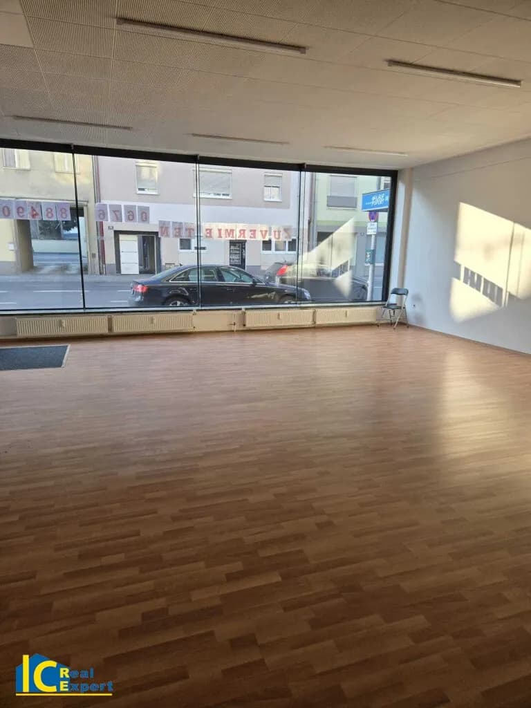 Gewerbeimmobilie mieten in Wiener Neustadt – 148 m², € 800 – Bild 2 von 11