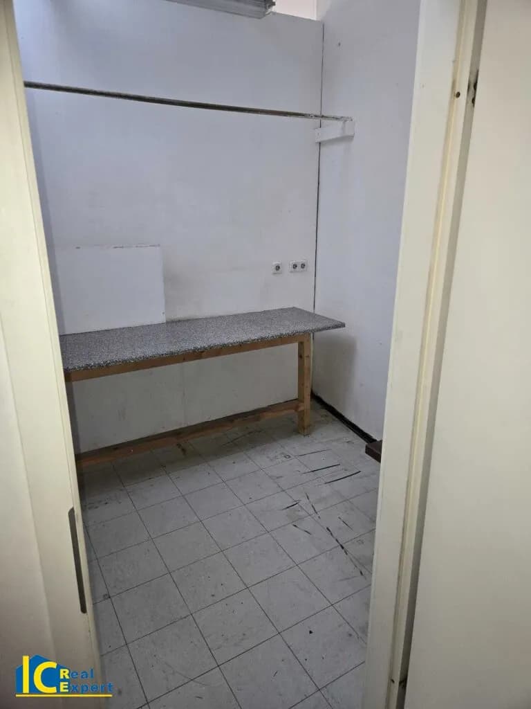 Gewerbeimmobilie mieten in Wiener Neustadt – 148 m², € 800 – Bild 6 von 11