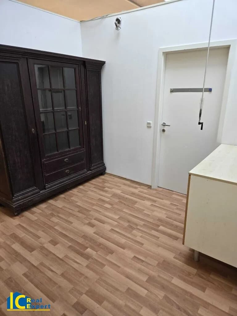 Gewerbeimmobilie mieten in Wiener Neustadt – 148 m², € 800 – Bild 7 von 11