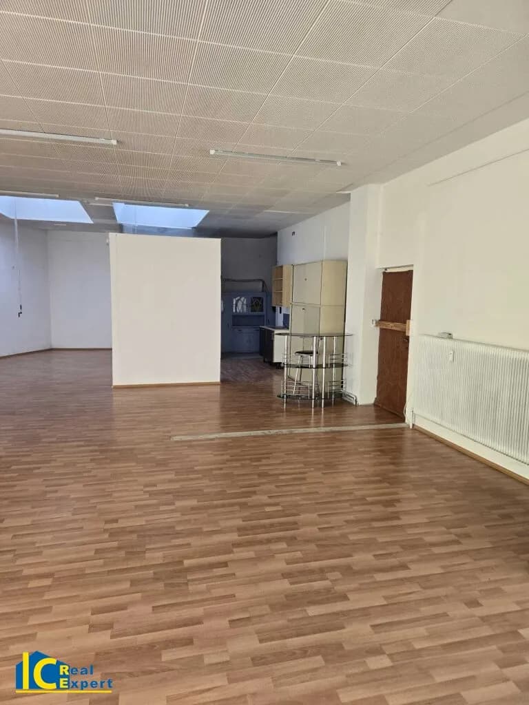 Gewerbeimmobilie mieten in Wiener Neustadt – 148 m², € 800 – Bild 8 von 11