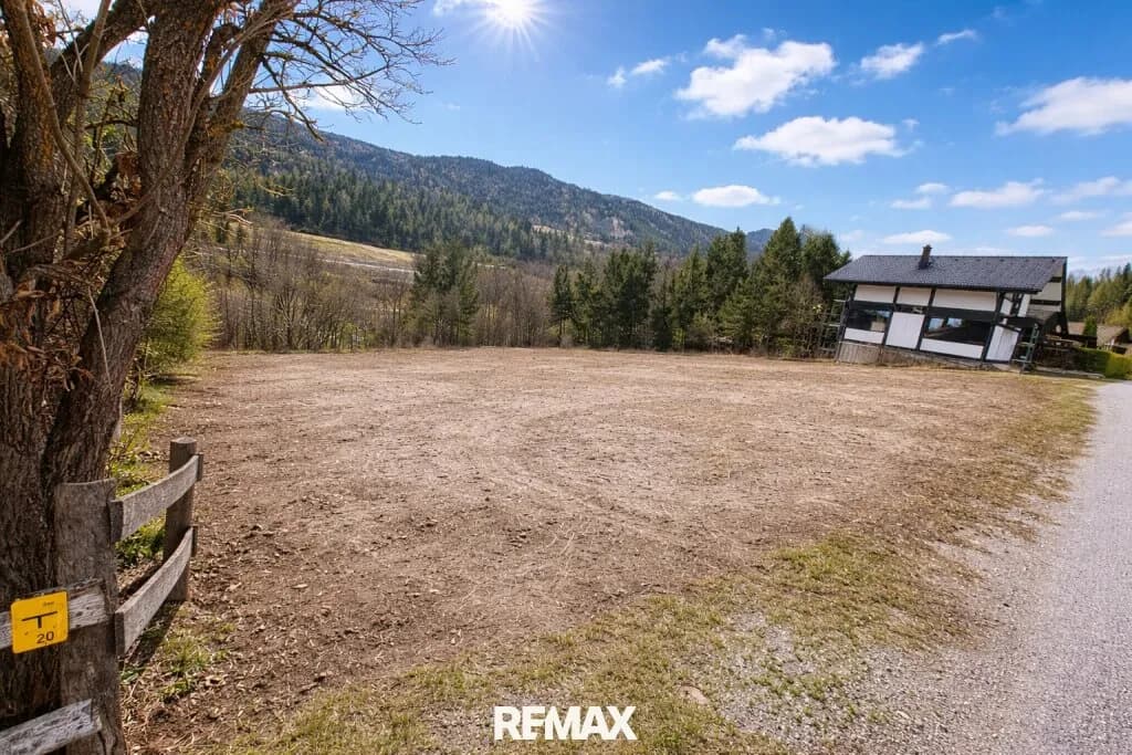 Grundstück kaufen in Bruck-Mürzzuschlag – 938 m², € 115.000