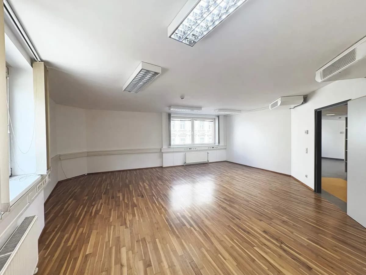4-Zimmer-Gewerbeimmobilie mieten in Wien – 134 m², € 1.667 – Bild 2 von 15