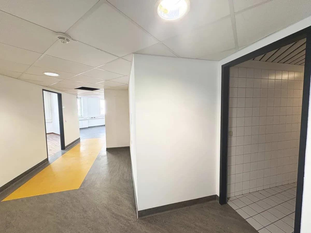 4-Zimmer-Gewerbeimmobilie mieten in Wien – 134 m², € 1.667 – Bild 10 von 15