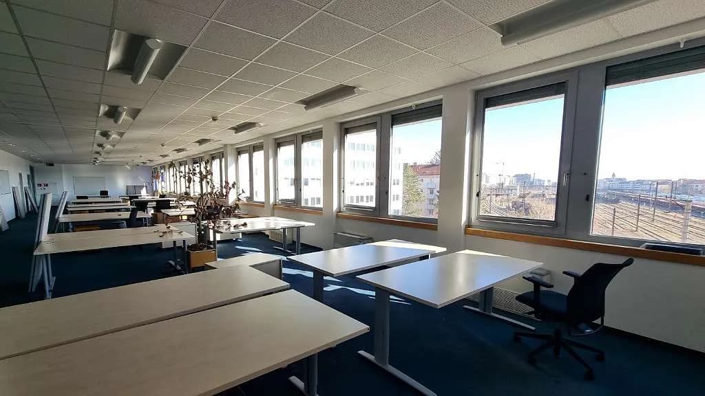Gewerbeimmobilie mieten in Wien – 10 317 m², € 180.548 – Bild 3 von 9