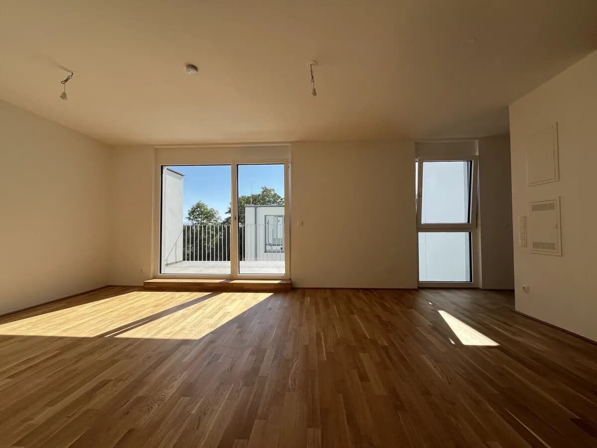 4-Zimmer-Wohnung mieten in Baden – 95,92 m², € 1.929 – Bild 2 von 13