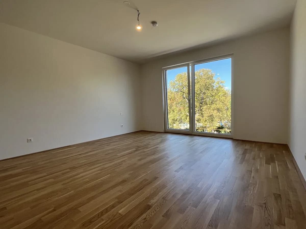 4-Zimmer-Wohnung mieten in Baden – 95,92 m², € 1.929 – Bild 8 von 13