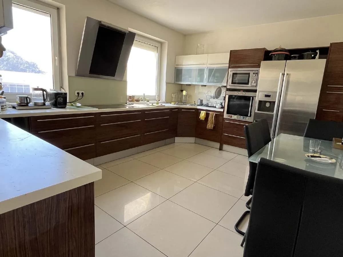 5-Zimmer-Haus kaufen in Korneuburg – 321 m², € 1.049.000 – Bild 4 von 7