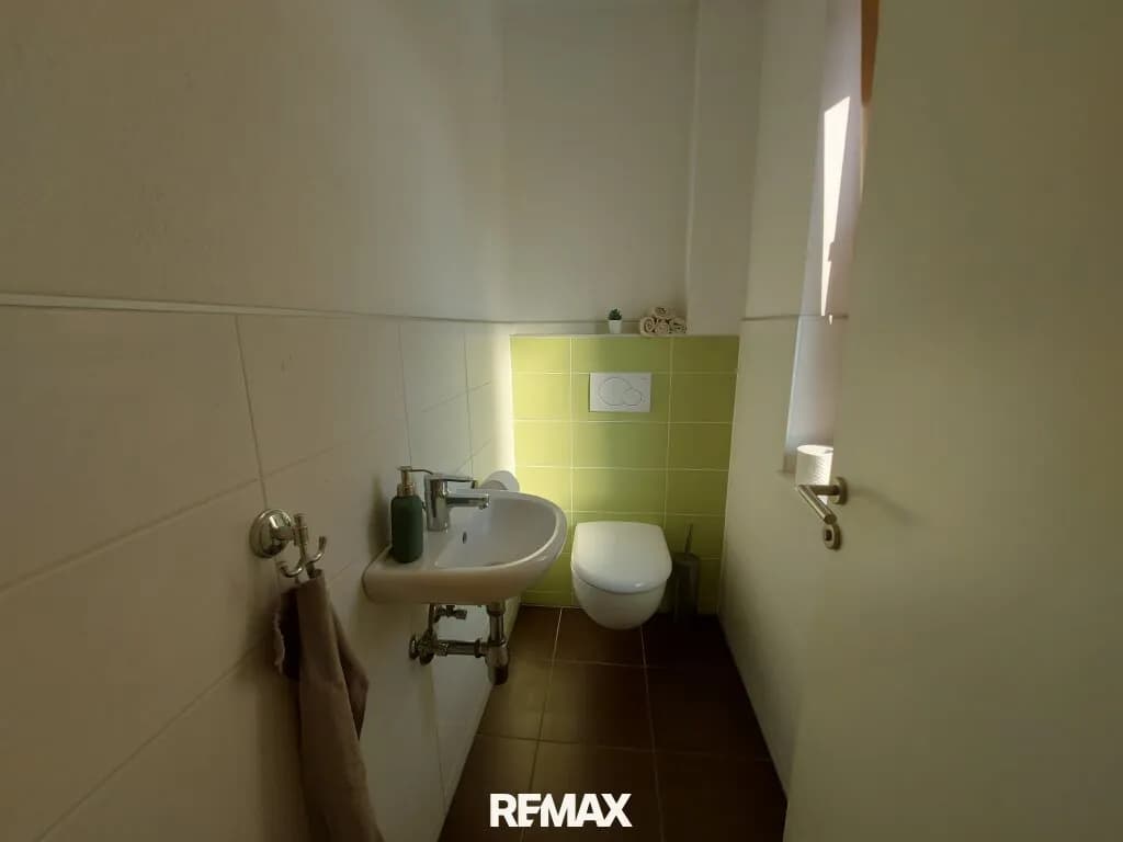 Gewerbeimmobilie mieten in Ried im Innkreis – 126 m², € 990 – Bild 16 von 17