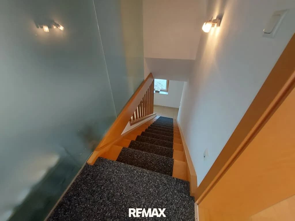 Gewerbeimmobilie mieten in Ried im Innkreis – 126 m², € 990 – Bild 17 von 17