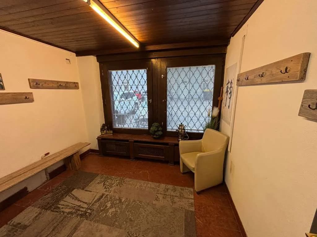 Immobilie mieten in Salzburg Stadt – 200 m², € 5 – Bild 5 von 9