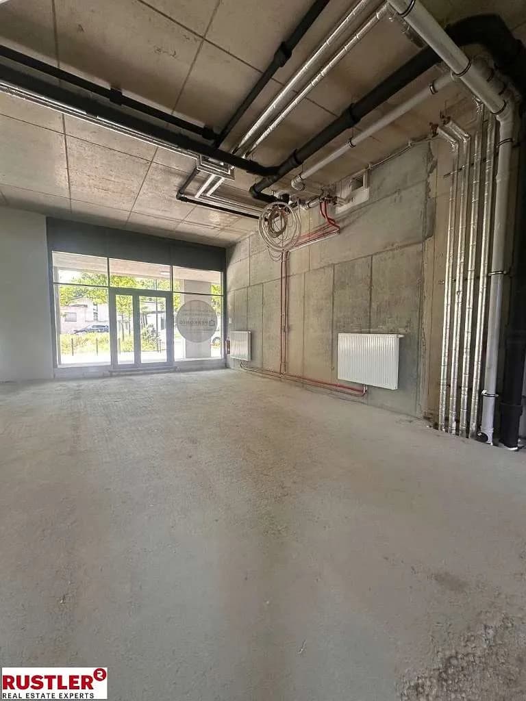 Gewerbeimmobilie mieten in Klagenfurt – 77 m², € 1.070 – Bild 2 von 19